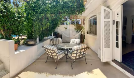 Casa para Locação em Barueri, Residencial Morada dos Pássaros-Aldeia da Serra, 4 dormitórios, 3 suítes, 3 banheiros, 3 vagas