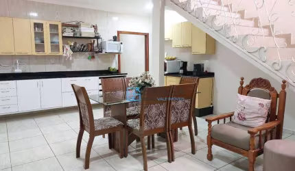 Casa com 4 dormitórios à venda, 139 m² por R$ 530.000,00 - Jardim Santa Júlia - São José dos Campos/SP