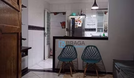 Casa com 2 dormitórios à venda, 70 m² por R$ 383.000,00 - Jardim Portugal - São José dos Campos/SP