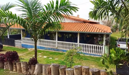 Chácara para Venda em Esmeraldas, Comunidade da volta, 4 dormitórios, 2 suítes, 3 banheiros, 8 vagas