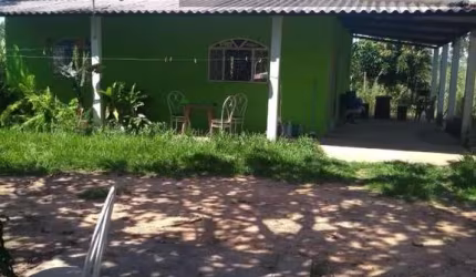Chácara para Venda em Três Marias, Área Rural, 2 dormitórios, 1 banheiro, 1 vaga