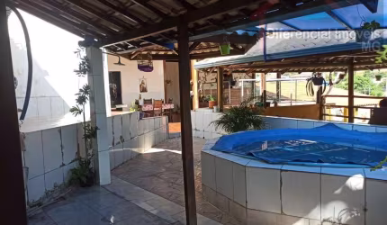 Casa para Venda em Contagem, Retiro, 3 dormitórios, 2 suítes, 3 banheiros, 1 vaga
