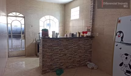 Casa para Venda em Contagem, Chácaras São Geraldo, 2 dormitórios, 1 banheiro, 2 vagas