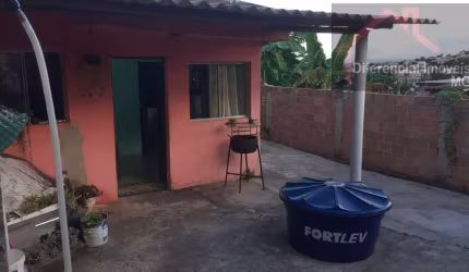 Casa para Venda em Contagem, Vila Renascer, 2 dormitórios, 1 banheiro