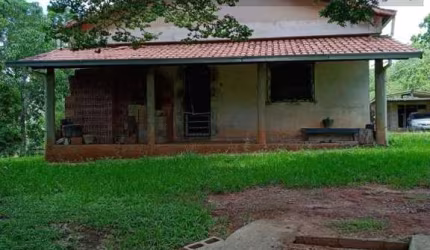 Sítio para Venda em Esmeraldas, Serra Negra, 2 dormitórios, 1 banheiro, 8 vagas
