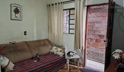 Casa para Venda em Contagem, Nova Contagem, 2 dormitórios, 1 banheiro, 1 vaga