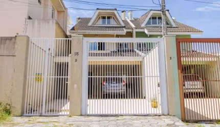 Sobrado à Venda com 3 quartos no Boa Vista em Curitiba
