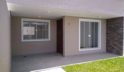 Sobrado novo à venda de frente para rua com 3 quartos no Bairro Alto em Curitiba
