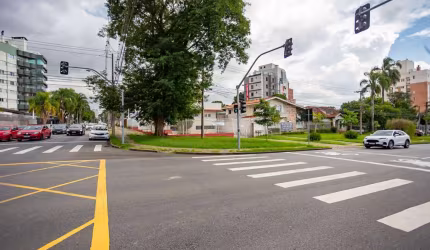 Casa Comercial para Alugar no Batel - Agua Verde - Curitiba Paraná