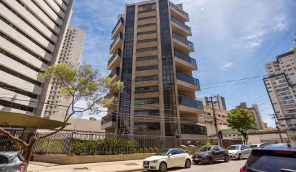 Apartamento à venda com 3 suítes na Vila Izabel