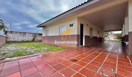 Casa 3 dormitórios em Gaivotas