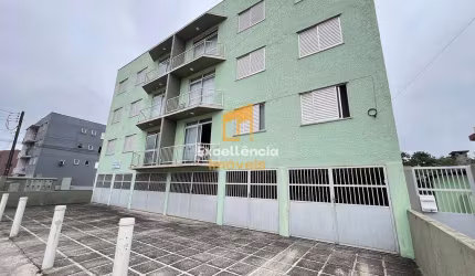Apartamento na praia com 3 quartos sendo 1 suíte