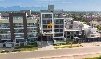 Apartamento novo mobiliado frente mar em Matinhos