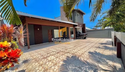 Sobrado perto do mar em Matinhos