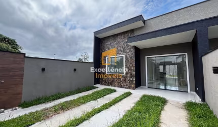 Casas novas com piscina no balneário Primavera