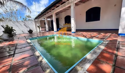 Casa com piscina em Matinhos