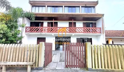 SOBRADO TRIPLEX COM 5 SUÍTES A 160 METROS DO MAR