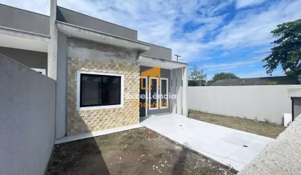 Casa nova a venda perto do mar