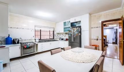Casa com 4 quartos à venda na Rua Caramuru, Saúde, São Paulo, 280 m2 por R$ 1.800.000