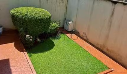 Casa com 3 quartos à venda na Rua Potenji, ***, Vila Mariana, São Paulo, 260 m2 por R$ 1.050.000