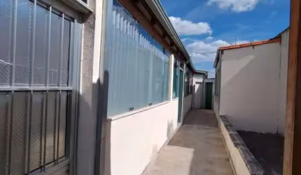 Casa em condomínio fechado com 2 quartos à venda na Rua Candelária, Botafogo (Justinópolis), Ribeirão das Neves, 50 m2 por R$ 220.000