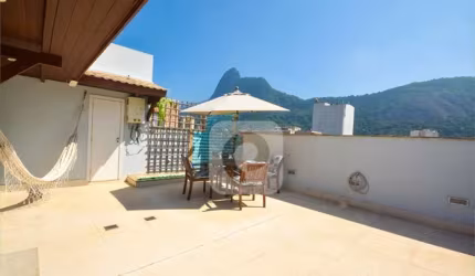 Patrimovel vende cobertura duplex com 3 suites e terraço com vista espetacular do Cristo