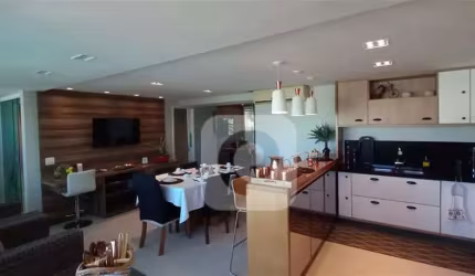 Cobertura com 2 quartos e mobiliado, 145 m² - Barra da Tijuca, Rio de Janeiro