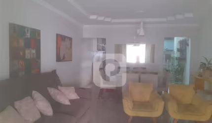 Casa  duplex com 3 quartos em Freguesia (Jacarepaguá) com 130m²