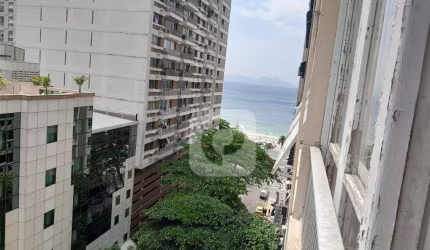 Patrimóvel vende, Copacabana, quadra da praia, posto 6.  4 quartos com vaga
