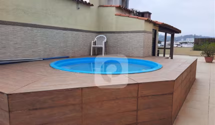 Cobertura 4 quartos, sendo 1 suíte