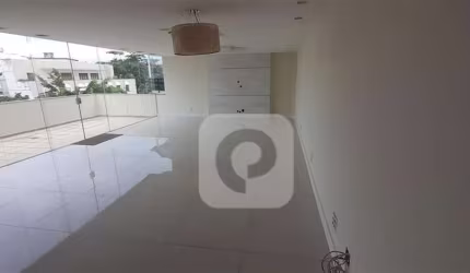 Maravilhosa Cobertura única no Jardim Oceânico