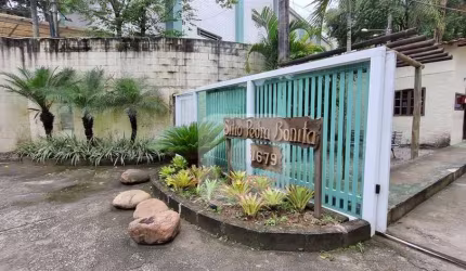 Casa de Condomínio 3 quartos, sendo 2 suítes
