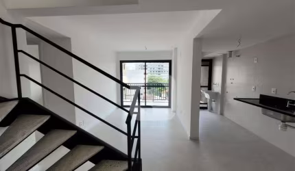 0 - Cobertura 3 quartos, sendo 1 suíte