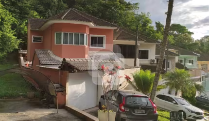 SELECIONE - Casa 4 quartos, sendo 2 suítes