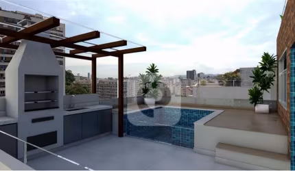 Maravilhosa cobertura triplex com 1 vaga!