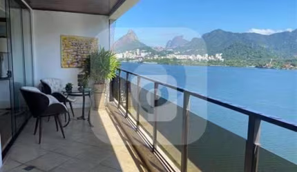 0 - Cobertura 4 quartos, sendo 2 suítes