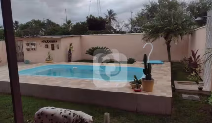 0 - Casa 2 quartos, sendo 1 suíte
