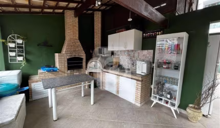 0 - Casa 3 quartos, sendo 3 suítes