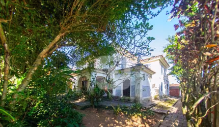 Casa Clássica no Jardim Botânico