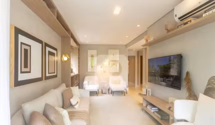 Patrimovel vende apartamento com 3 suites na Península