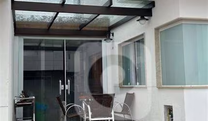 Vende-se Casa Duplex na Ituverava