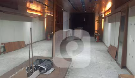 PRÉDIO DE TRÊS COM LOJA NO terreo CENTRO DO RIO DE JANEIRO
