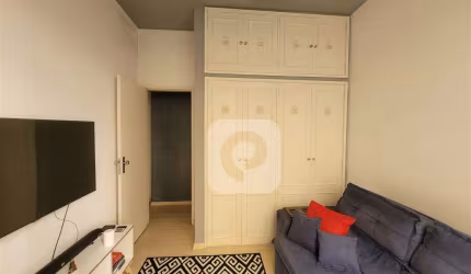 Apartamento recém pintado, reformado prédio tranquilo e familiar