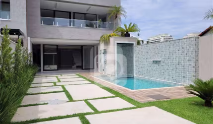 SELECIONE - Casa  - Barra da Tijuca