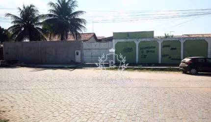 Casa com 3 dormitórios à venda, 420 m² por R$ 1.100.000,00 - Hawai - Araruama/RJ