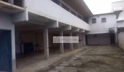Galpão para alugar, 280 m² por R$ 3.000,00/mês - Vila Capri - Araruama/RJ