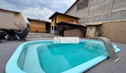 Casa com 4 dormitórios, 300 m² - venda por R$ 1.400.000,00 ou aluguel por R$ 10.000,00/mês - Parque Hotel - Araruama/RJ