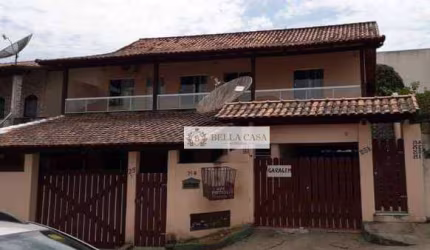 Casa com 7 dormitórios à venda, 372 m² por R$ 900.000,00 - Bacaxá - Saquarema/RJ