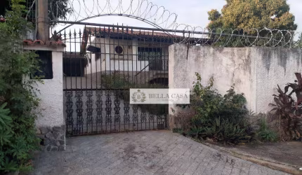 Casa com 3 dormitórios à venda, 250 m² por R$ 800.000,00 - Parque Hotel - Araruama/RJ