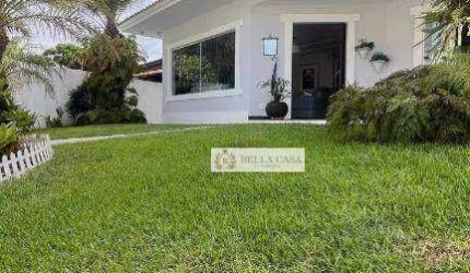 Casa com 4 dormitórios à venda, 300 m² por R$ 1.400.000,00 - Parque Hotel - Araruama/RJ